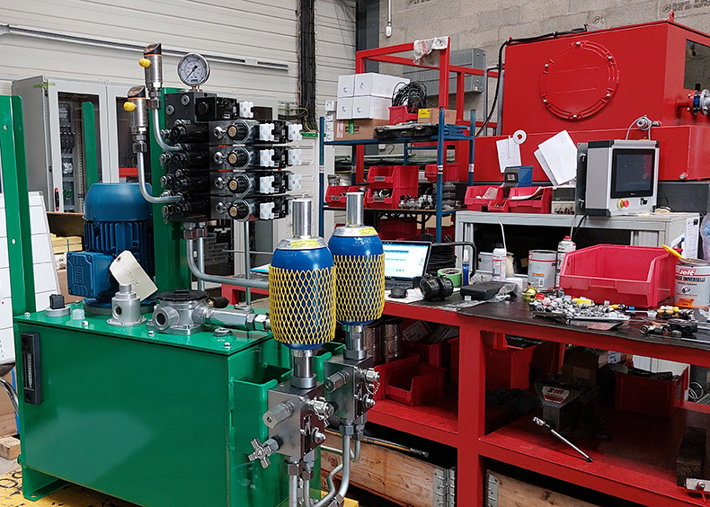 Conception de Centrales Hydrauliques Offshore : Expertise et Fiabilité