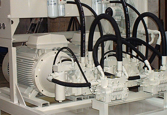 réalisation de centrales hydrauliques dans le domaine du recyclage