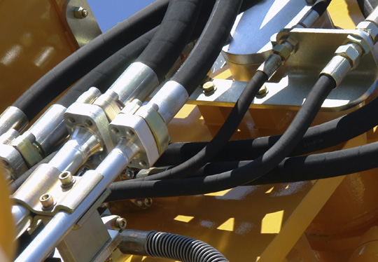 remplacement de flexibles sur site industriel